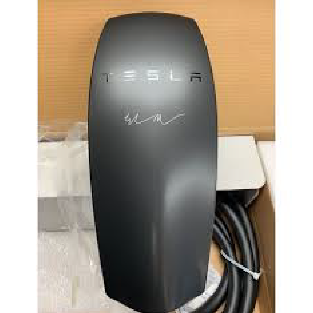 Tesla-Wall Connector Gen 2 Signature copy 32